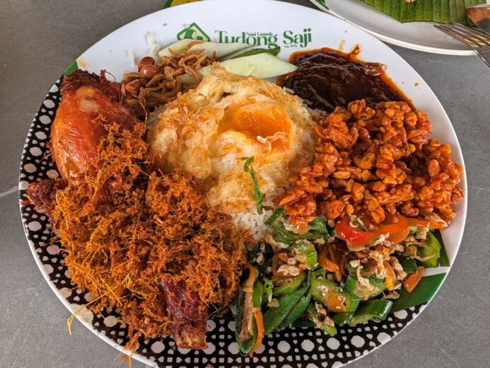 Nasi Lemak Tudong Saji
