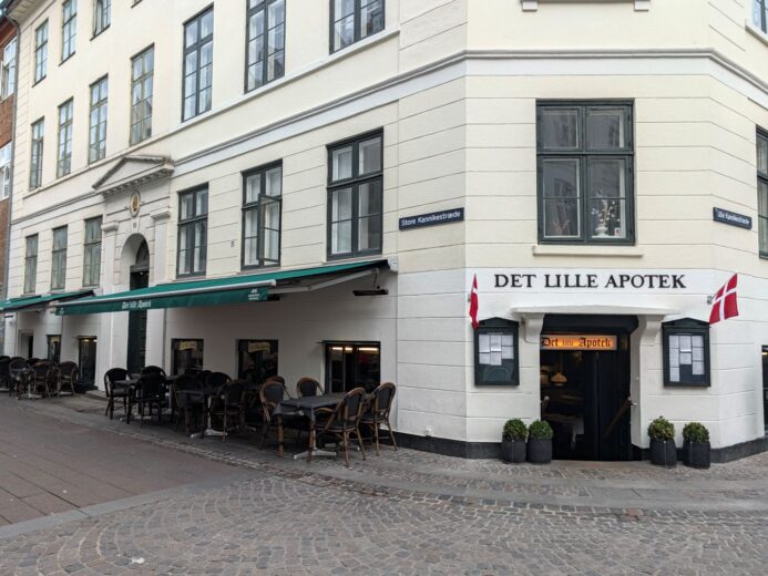 Det lille Apotek